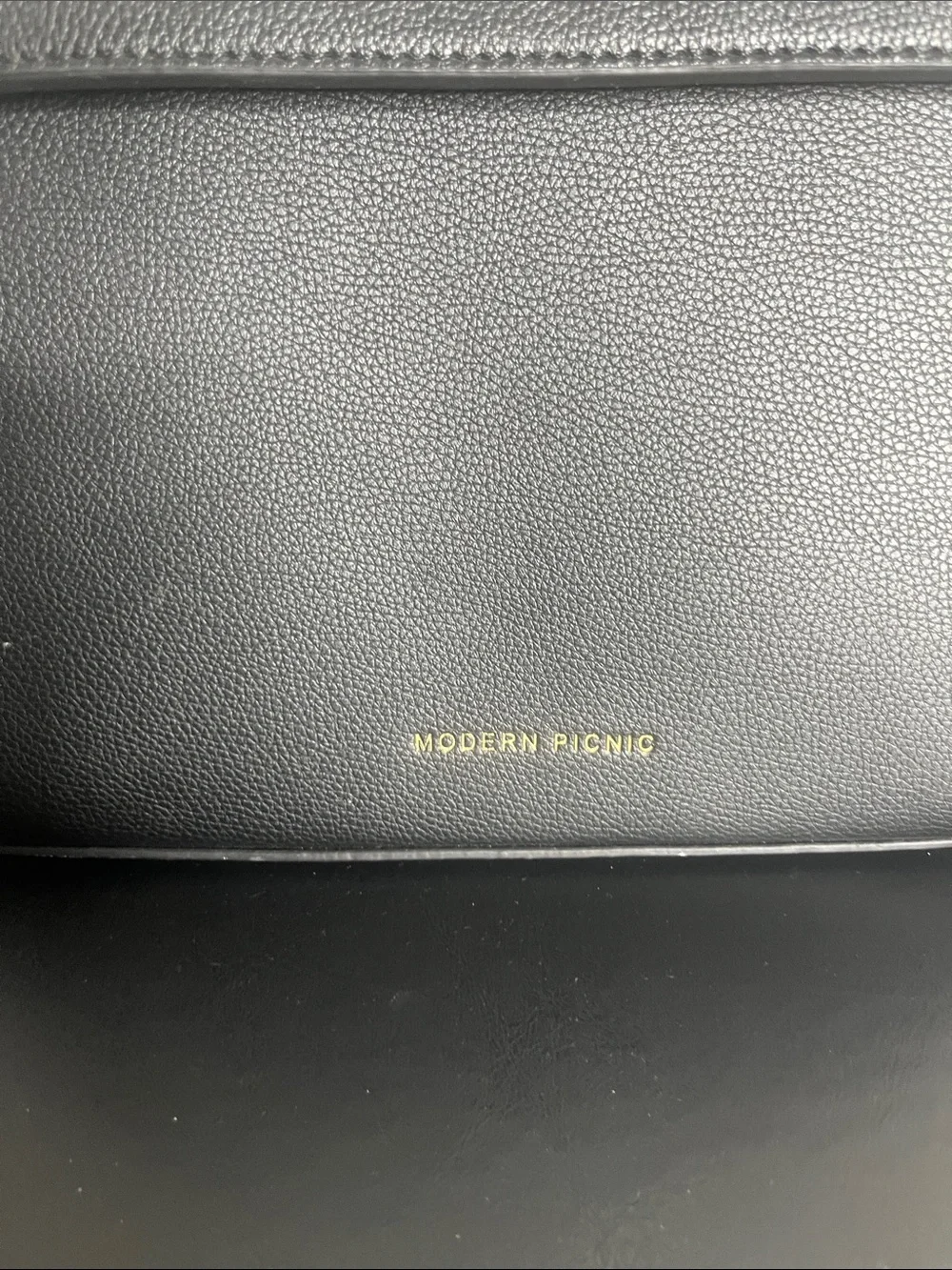 Modern Picnic Crossbody Black Pebbled Top-Handle Satchel Lunch Box - Picture 2 of 4